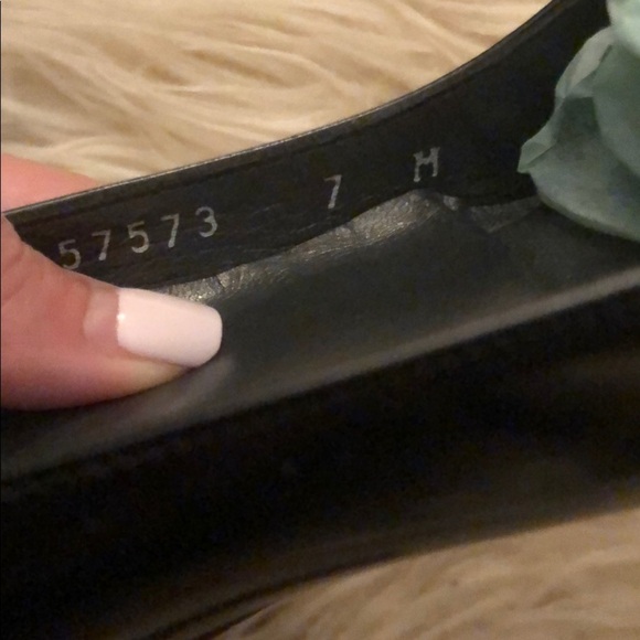 Stuart weitzman patent leather pumps - Picture 7 of 7